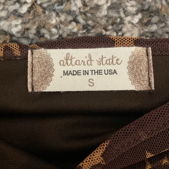 Altar’d State celestial top - Picture 3 of 5